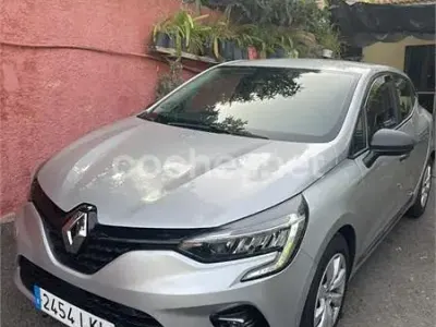 Usado Renault Clio V Intens 85 CV (62 kW) 2020 Gris / plata Berlina