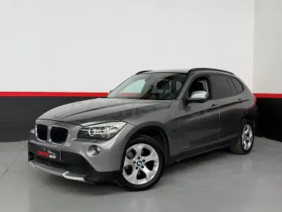Usado BMW X1 143 CV (105 kW) 2011 Gris / plata SUV