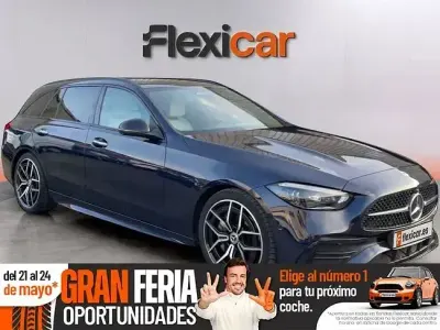 Usado Mercedes C220 200 CV (147 kW) 2022 Azul Familiar