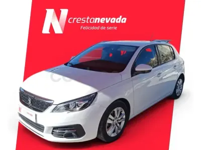 Usado Peugeot 308 Active 130 CV (95 kW) 2021 Blanco Berlina
