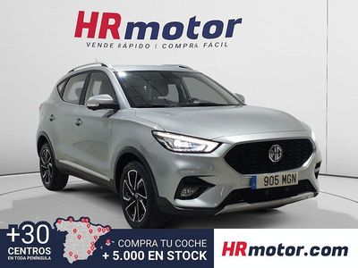 Gris / plata Usado 2023 MG ZS Luxury Berlina | 15.610 € (Un poco caro)