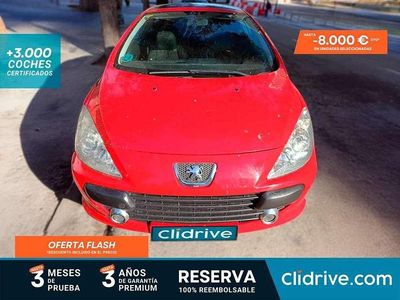 Usado Peugeot 307 CC 109 CV (80 kW) 2008 Rojo Descapotable
