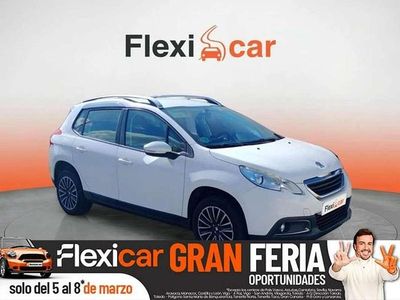 Usado Peugeot 2008 Allure 99 CV (72 kW) 2015 Blanco SUV