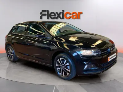 Usado VW Polo Advance 80 CV (58 kW) 2021 Negro Utilitario