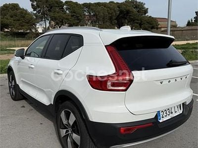 Usado Volvo XC40 R-Design 156 CV (114 kW) 2018 Blanco SUV