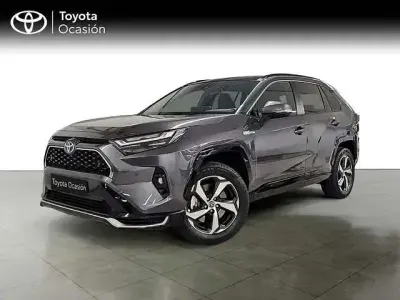 Käytetty Toyota RAV4 Advance 306 HP (225 kW) 2025 Harmaa Katumaasturi