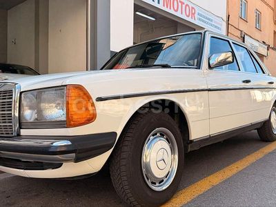 Blanco Usado 1983 Mercedes 200 Berlina | 10.300 €