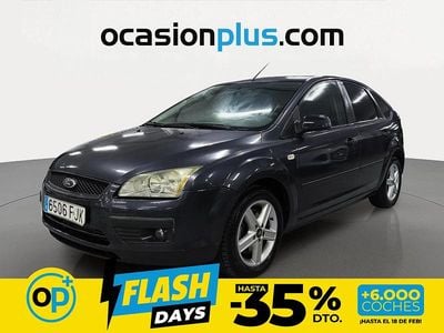 Usado Ford Focus Trend 116 CV (85 kW) 2006 Gris Utilitario