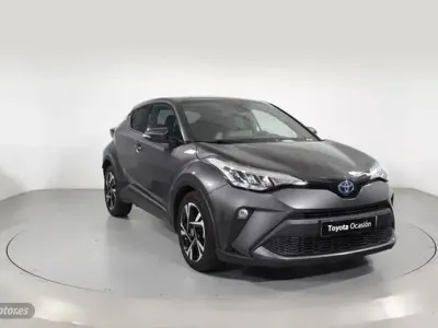 Usado Toyota C-HR Advance 122 CV (89 kW) 2023 Gris SUV