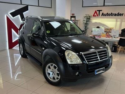 Usado Ssangyong (KGM) Rexton Limited 186 CV (136 kW) 2007 Negro SUV