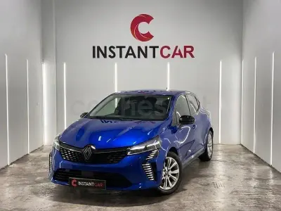 Usado Renault Clio V Techno 143 CV (105 kW) 2024 Azul Berlina