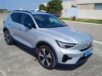 Usado Volvo XC40 Core 175 kW (238 CV) 2023 Eléctrico SUV