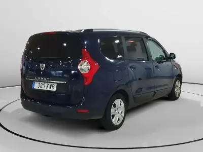 Usado Dacia Lodgy Comfort 102 CV (75 kW) 2019 Azul Monovolumen