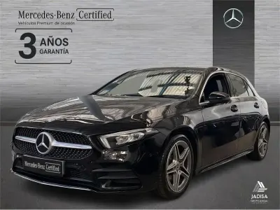 Usado Mercedes A180 116 CV (85 kW) 2022 Negro Berlina