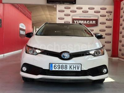 Toyota Auris Hybrid