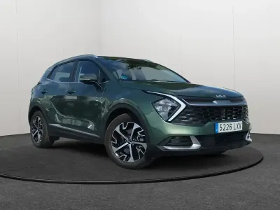 Usado Kia Sportage 230 CV (169 kW) 2022 Verde SUV