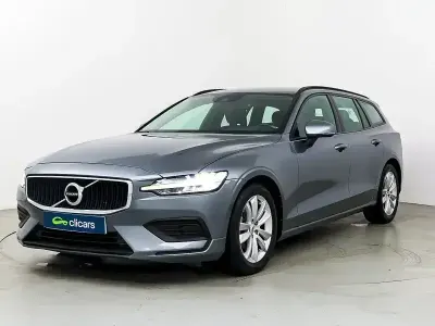 Usado Volvo V60 Momentum 150 CV (110 kW) 2019 Gris Familiar