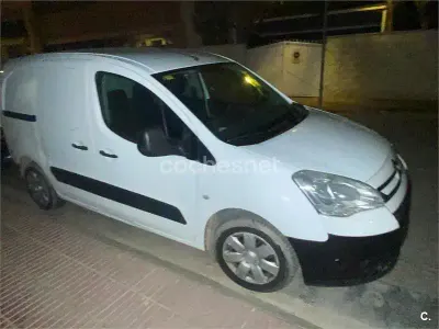Usado Citroën Berlingo 90 HP (66 kW) 2010 Branco Monovolume