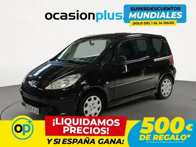 Usado Peugeot 1007 75 CV (55 kW) 2006 Negro Monovolumen