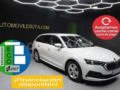Usado Skoda Octavia Ambition 110 CV (80 kW) 2021 Blanco Berlina