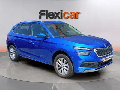 Usado Skoda Kamiq Ambition 150 CV (110 kW) 2024 Azul SUV