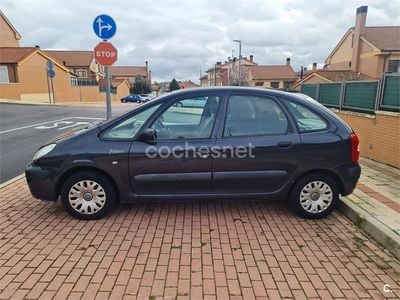 Negro Usado 2004 Citroën Xsara Picasso Exclusive Monovolumen | 2990 € (Precio justo)
