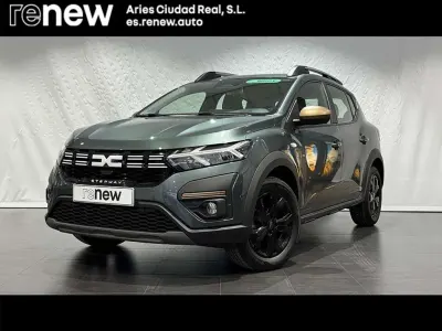 Usado Dacia Sandero Extreme 101 CV (74 kW) 2025 Verde Utilitario