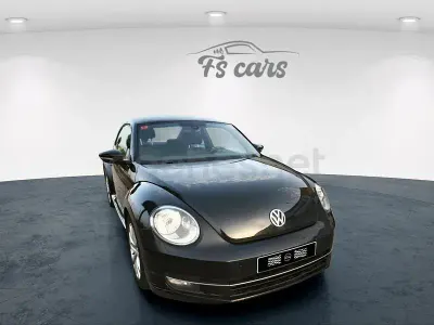 Usado VW Beetle Design 105 CV (77 kW) 2012 Negro Utilitario