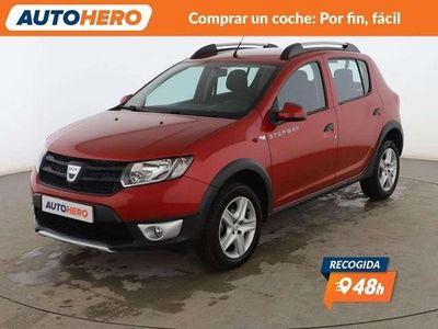 Rojo Usado 2016 Dacia Sandero Stepway Utilitario | 9299 € (Precio justo)