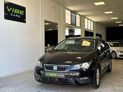 Usado Seat Leon ST Reference 116 CV (85 kW) 2019 Negro Familiar
