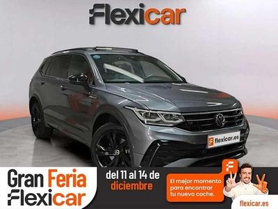 Gris Usado 2023 VW Tiguan R-line Plus SUV | 32.790 € (Un poco caro)