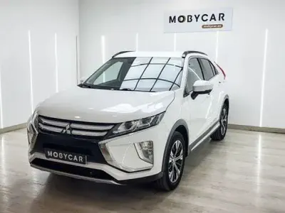 Usado Mitsubishi Eclipse Cross Spirit 163 CV (119 kW) 2019 Blanco SUV