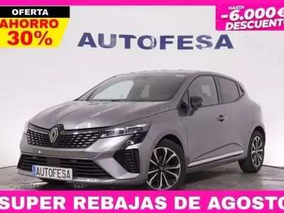 Usado Renault Clio V Techno 90 CV (66 kW) 2025 Gris / plata Berlina