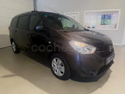 Usado Dacia Lodgy Ambiance 102 CV (75 kW) 2018 Negro Monovolumen