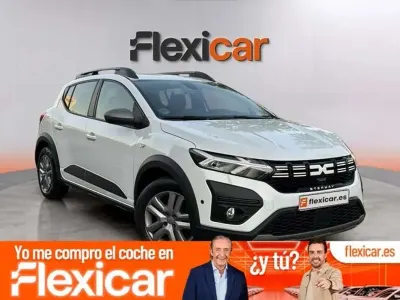 Usado Dacia Sandero Essentiel 91 CV (66 kW) 2023 Blanco Utilitario