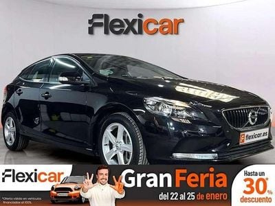Negro Usado 2018 Volvo V40 Momentum Utilitario | 13.990 € (Precio justo)