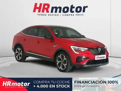 Käytetty Renault Arkana Techno 140 HP (102 kW) 2024 Punainen Katumaasturi