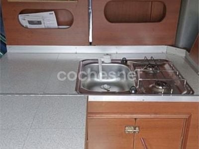 Usado Renault Trafic LIMITED 120 CV (88 kW) 2019 Verde Monovolumen