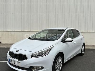 Usado Kia Ceed GT 90 CV (66 kW) 2013 Blanco Berlina