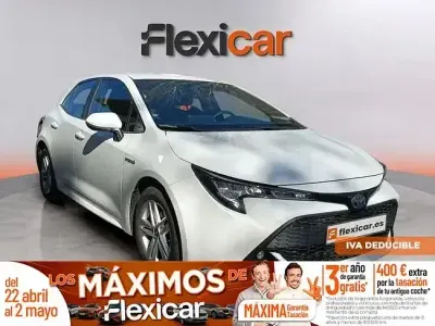 Używany Toyota Corolla Active 122 KM (89 kW) 2020 Biały