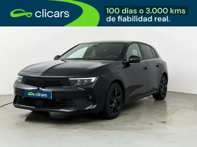 Usado Opel Astra S 131 CV (96 kW) 2023 Negro Utilitario