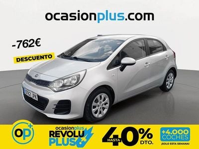 Usado Kia Rio 75 CV (55 kW) 2016 Gris plata Utilitario