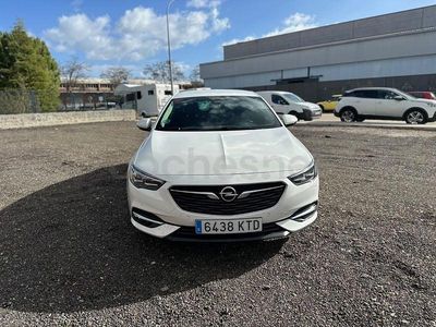 Usado Opel Insignia Innovation 170 CV (125 kW) 2019 Blanco Berlina