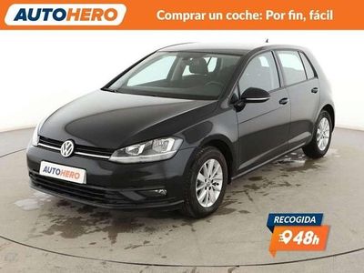 Usado VW Golf VII 110 CV (80 kW) 2019 Negro Utilitario