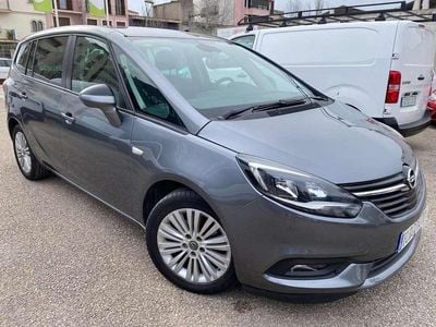 Usado Opel Zafira Selective 135 CV (99 kW) 2018 Beige Monovolumen