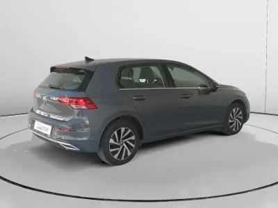 Usado VW Golf VIII 204 CV (150 kW) 2022 Gris