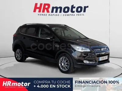 Usado Ford Kuga Titanium 163 CV (119 kW) 2013 Negro SUV