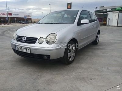 Usado VW Polo Trendline 100 CV (73 kW) 2004 Blanco Utilitario