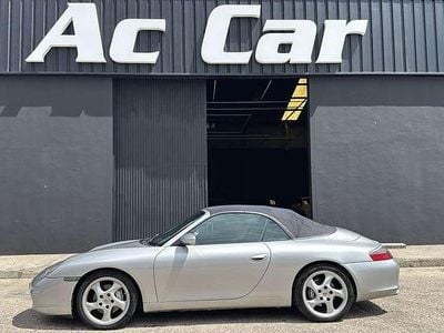 Gris Usado 2002 Porsche 911 Carrera 4 Cabriolet Descapotable | 27.790 €