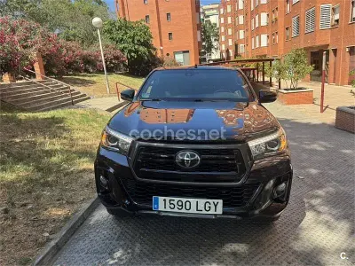 Usado Toyota HiLux 150 CV (110 kW) 2020 Negro Pickup/Camioneta
